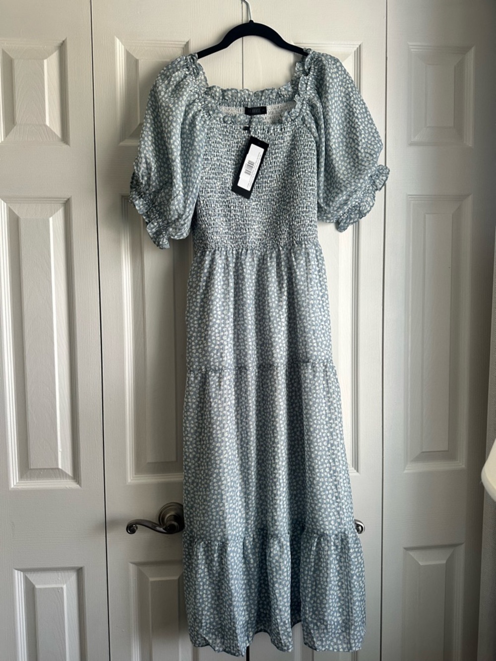Mikarose Sherelle Puff Sleeve Midi Dress cloud size medium worth collective
